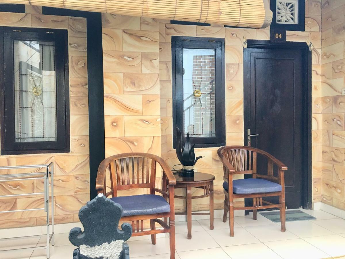 Mikuk Homestay Canggu Exterior foto