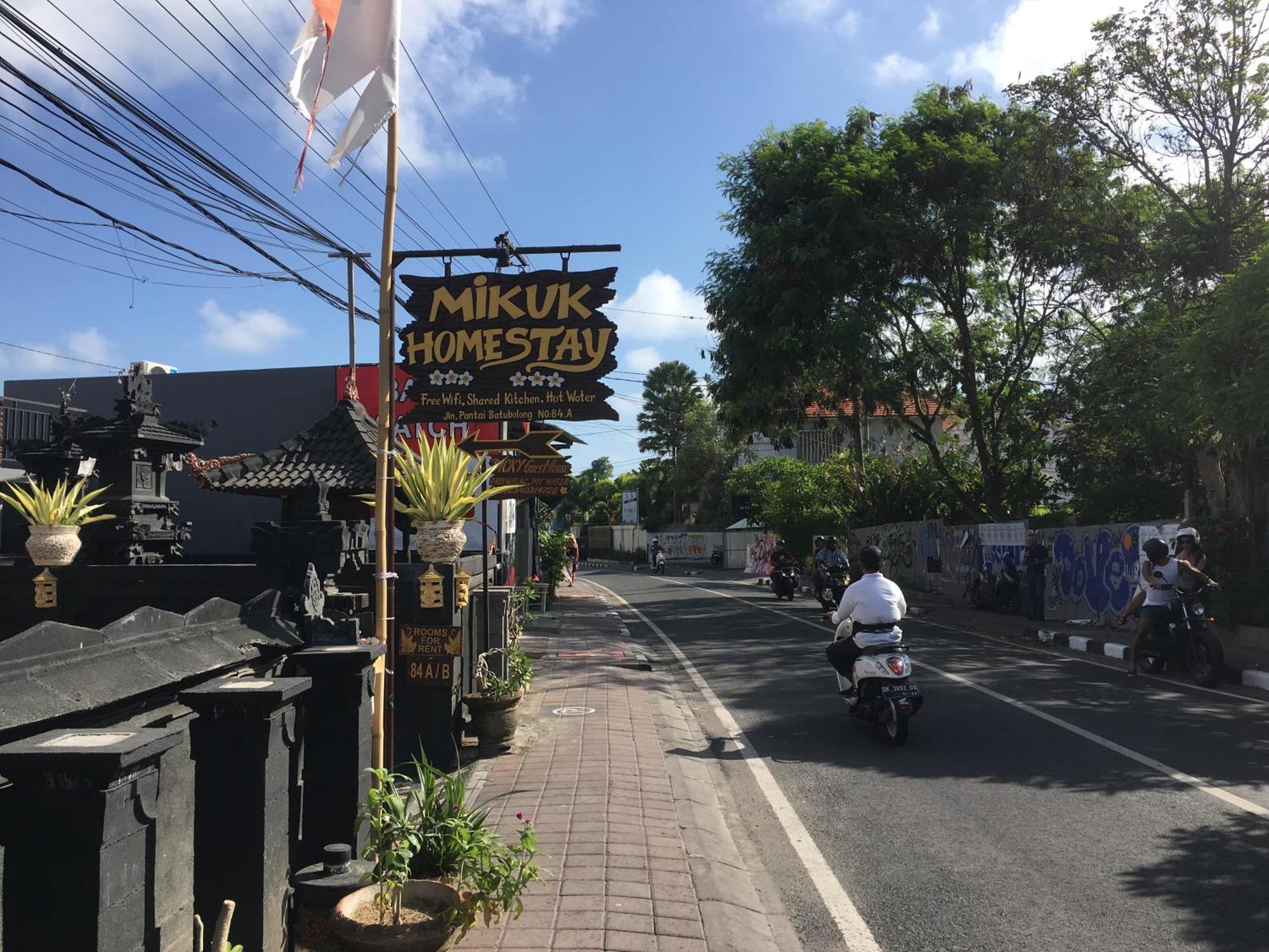Mikuk Homestay Canggu Exterior foto