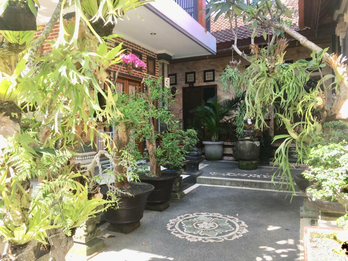 Mikuk Homestay Canggu Exterior foto